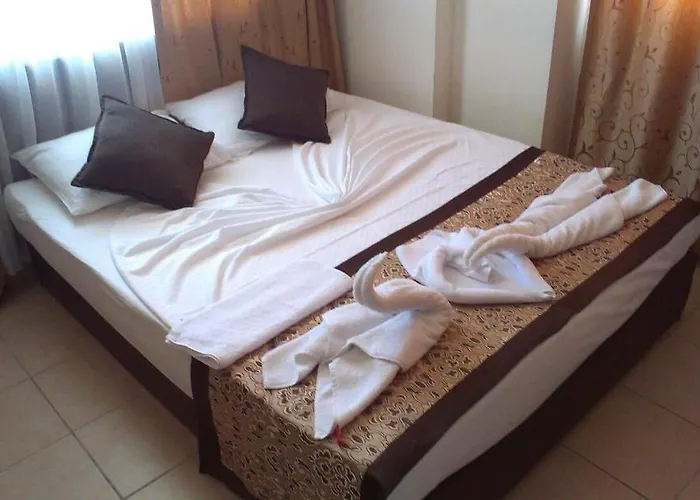 Aparthotel Andros Family Club Side