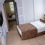 Andros Family Club Ξενοδοχείο με διαμερίσματα 3*