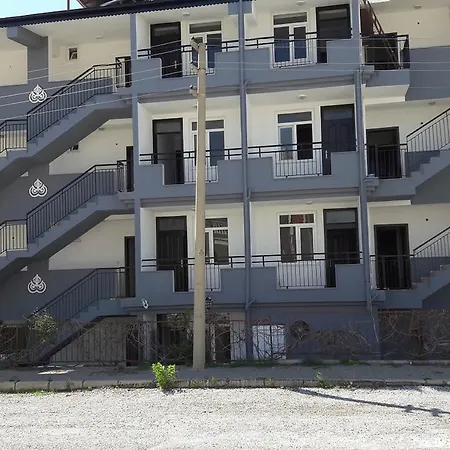 Andros Family Club Sidé