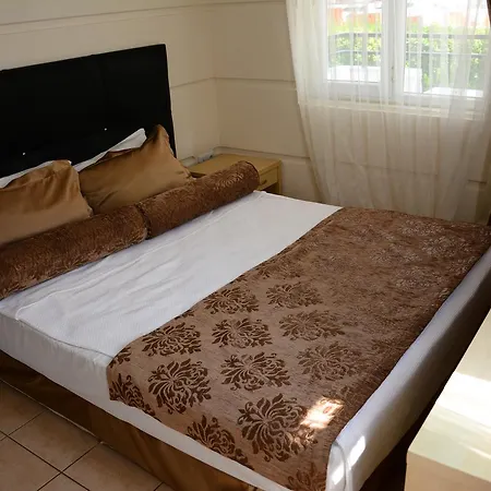 Apartmanhotel Andros Family Club Side