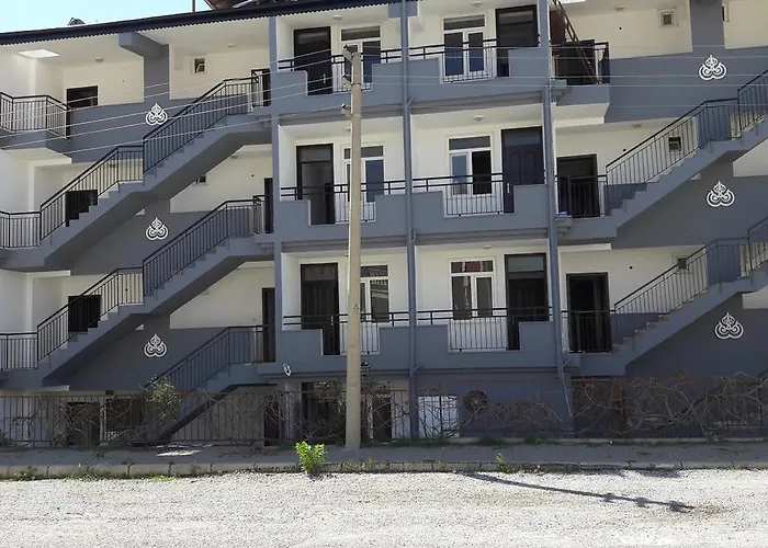 Andros Family Club Side