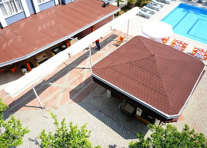 Aparthotel Andros Family Club 3*