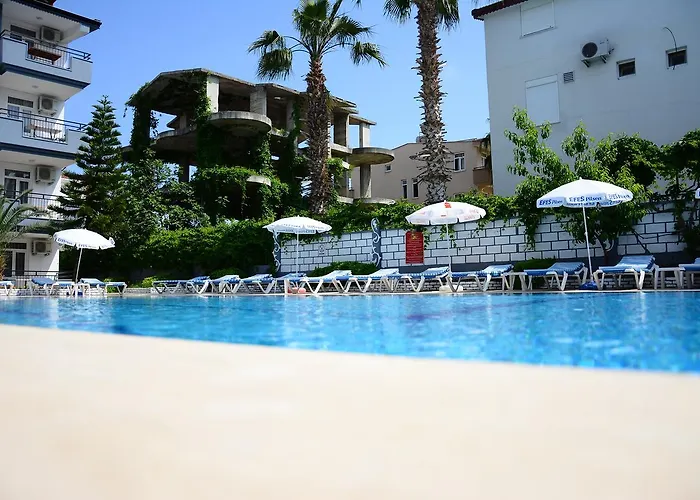 Aparthotel Andros Family Club 3*