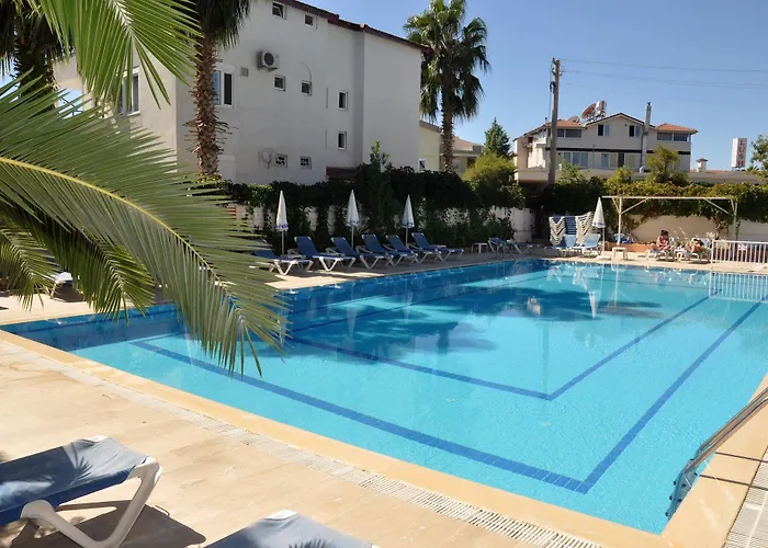 Andros Family Club Aparthotel