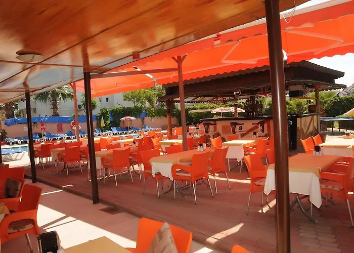 Andros Family Club Aparthotel